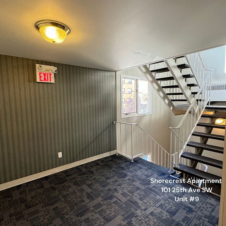 101 25th Ave SW, Calgary - Photo 1