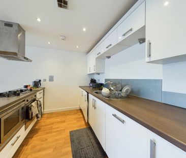 2 bedroom apartment to rent - Photo 5