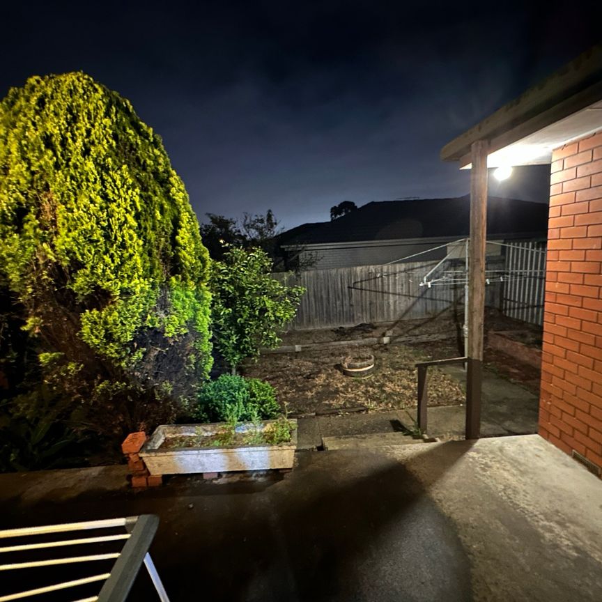 Campbellfield - Photo 1