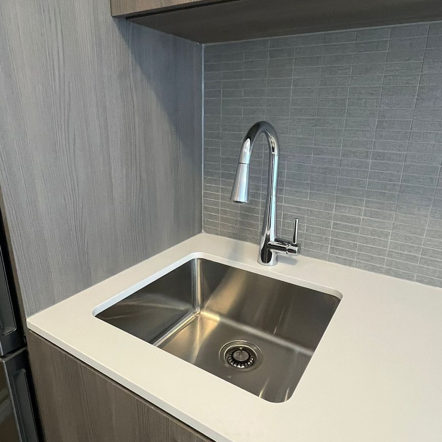 For Lease - 7437 Kingston Road Unit# 208, Toronto, Ontario - Photo 1