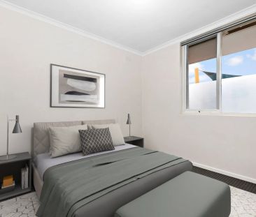 Bright & Private Apartment Moments from Transport & Shops! - Photo 2