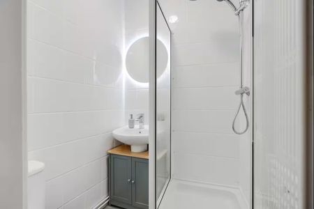 2 Bed Flat, Harrington Chamber, L2 - Photo 5