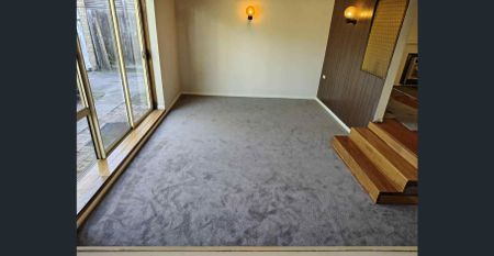 BEAUMARIS - New Paint - New Carpet - 100% Fresh & Clean - large 3 BR + Rumpus - Photo 2