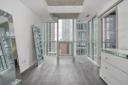 For Lease - 88 Blue Jays Way Unit# 1701, Toronto, Ontario - Photo 3