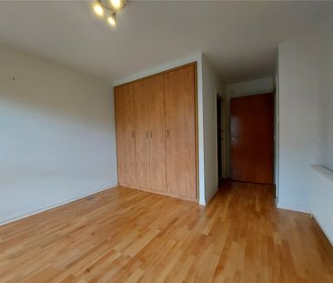 Flat 6, 2 Portland Gardens - Photo 5