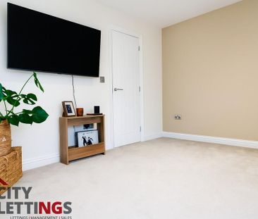 3 bedroom terraced house to rent - Photo 2