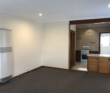 6/270a Pakington Street - Photo 3