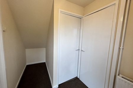 Davison Close - Photo 5