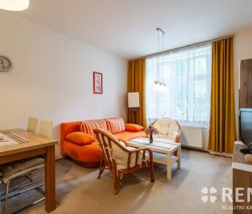 Pronájem bytu 2+kk ve zděném bytovém domě v Brně - Králově Poli, na... - Fotografie 3