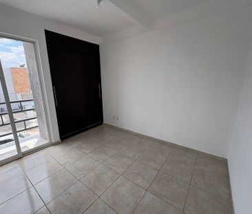 Casa en Renta en Av. Mallorca - Boulevard de la Nación - Photo 5