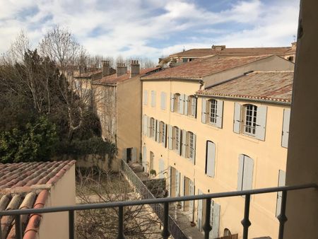 location Appartement T3 DE 68.5m² À AIX EN PROVENCE - Photo 3