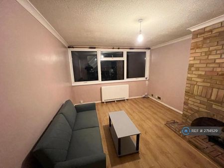 2 bedroom maisonette to rent - Photo 3