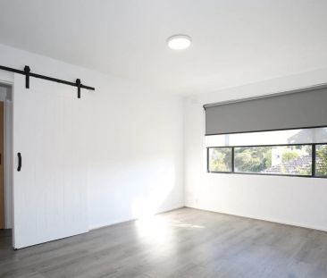 2 Bedroom Modern Unit - Photo 3