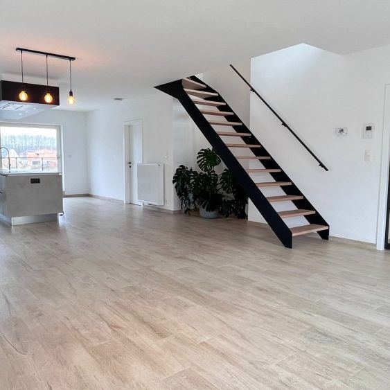 Recent duplex appartement met ruim terras, twee slaapkamers en dressing - Photo 1