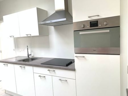 Appartement te huur - Photo 3