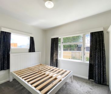 Great Family Home Awaits! - Photo 1