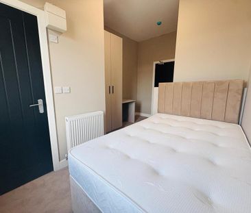1 bedroom house of multiple occupation to rent - Photo 4