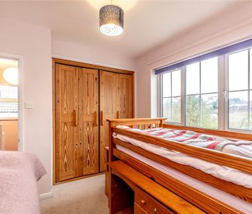 3 bedroom semi-detached house to rent - Photo 2
