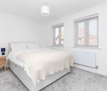 3 bedroom detached house to rent - Photo 3