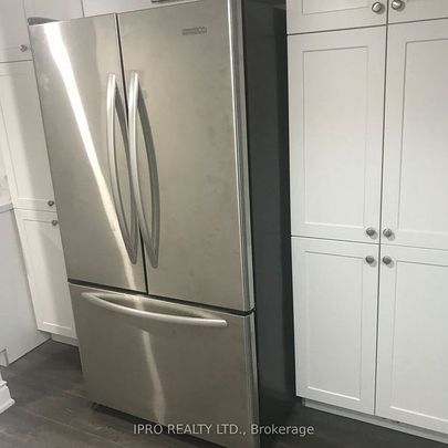 For Lease - 8 Stillwater Crescent Unit# Basement, Hamilton, Ontario - Photo 1