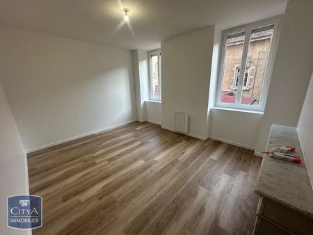 Location Appartement 3 pièces 95m² BOURG EN BRESSE 01000 - Photo 2