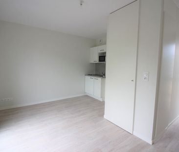 Location Appartement 1 pièce 21m² - Photo 3