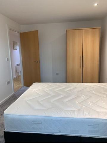 2 bedroom apartment to rent - Photo 4