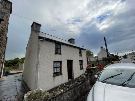 Newborough, Llanfairpwllgwyngyll, Isle of Anglesey - Photo 1