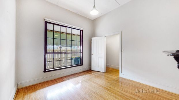 15 Bank Street, Richmond - Photo 1