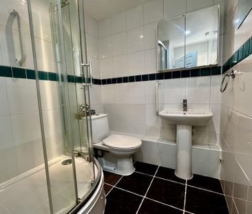 3 bedroom terraced house to rent - Photo 6