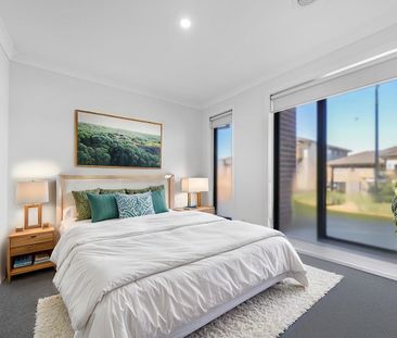 Stylish & Low-Maintenance Living! - Photo 3