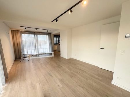 Appartement te huur - Photo 3