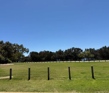 50A Mosiac Street East, Shelley, WA 6148 - Photo 5