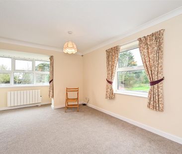 Richmond Avenue West, Bognor Regis, PO21 2YG - Photo 4