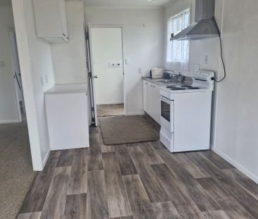 2/321 Weymouth Road, Weymouth - Photo 6