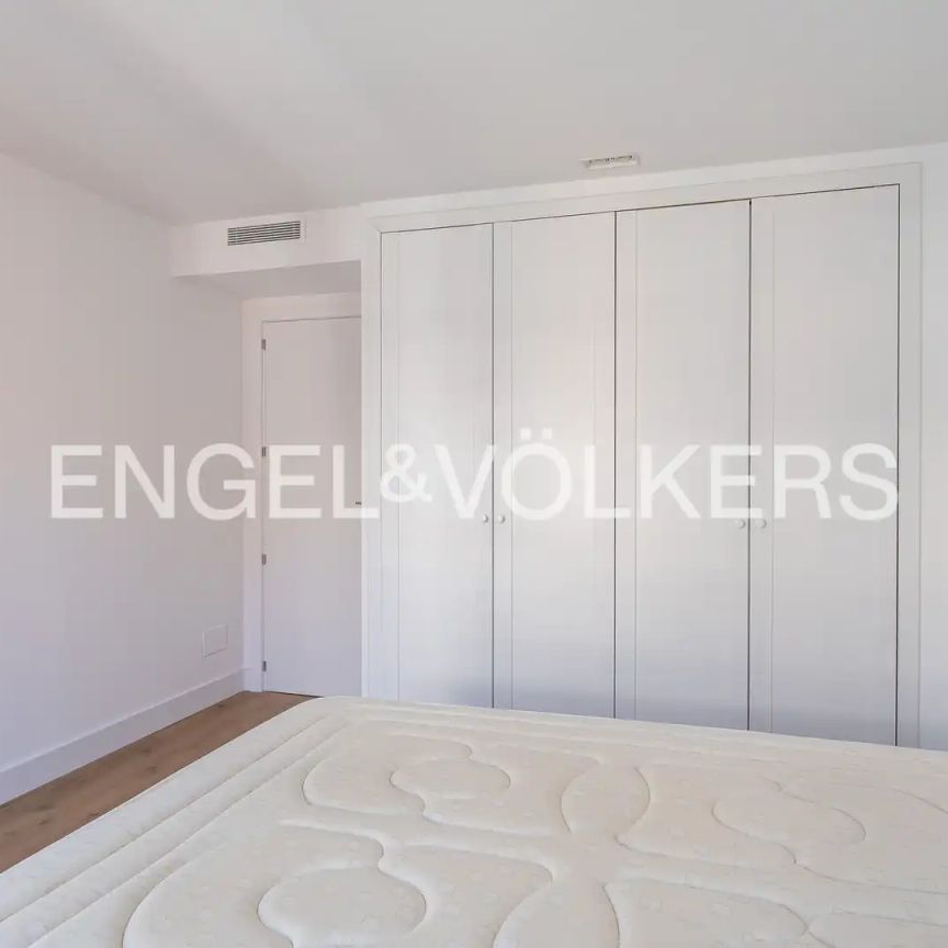 Piso de alquiler en Donoso Cortés, Gaztambide - Foto 1