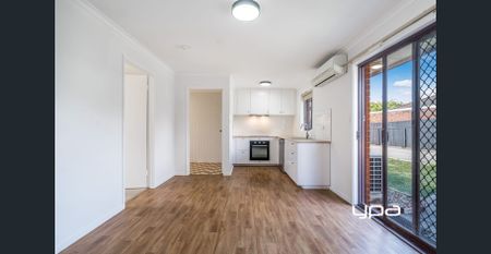 Newly Renovated - Ideal For One! - Photo 3