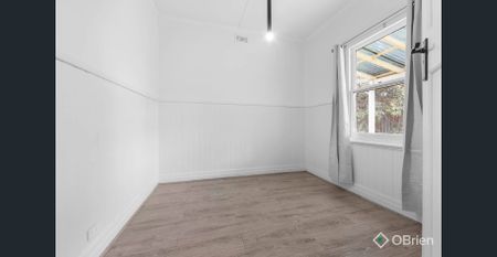 Charming California Bungalow with Timeless Appeal - Photo 4