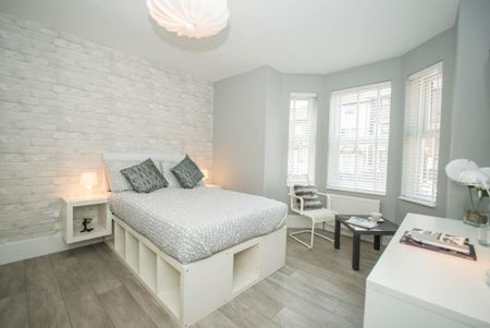Studio to rent - Photo 3