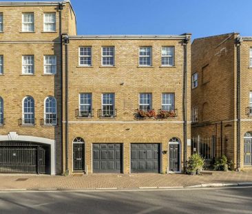 Rotherhithe Street - Photo 5