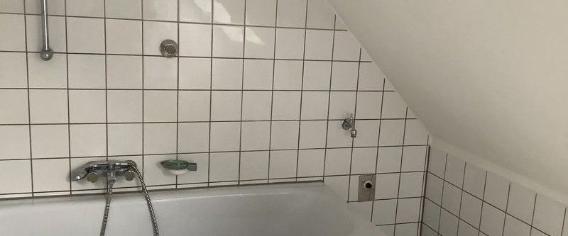 Neues Lebenskapitel ? - günstige 2-Zi.-DG-Wohnung - Foto 1