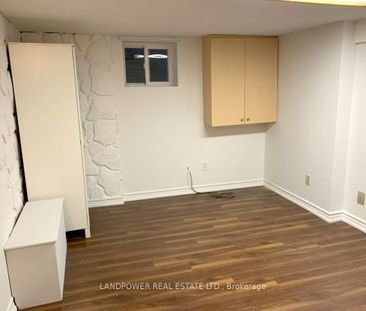 For Lease - 178 Coleman Avenue Unit# Front unit with basement, Toro... - Photo 1