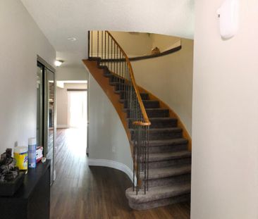 For Lease - 14 Sparrow Court, Brampton, Ontario - Photo 6