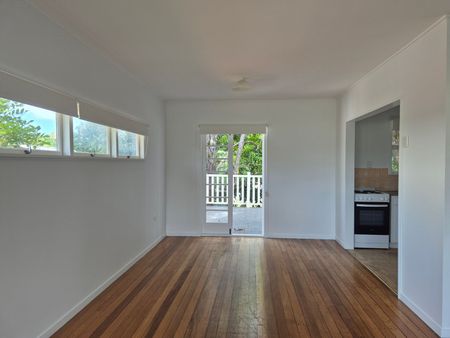 1 Nakina Street, 4215, Southport Qld - Photo 4