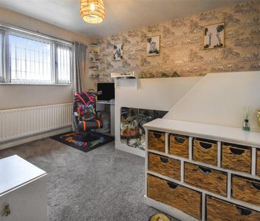 3 bedroom semi-detached house to rent - Photo 5