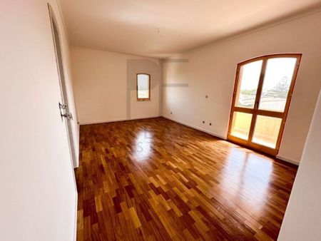3 room luxury Flat for rent in Cascais, Portugal - Photo 4
