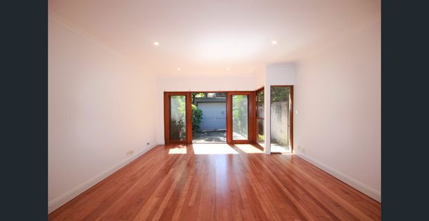 Spacious & Convenient Terrace - Photo 1