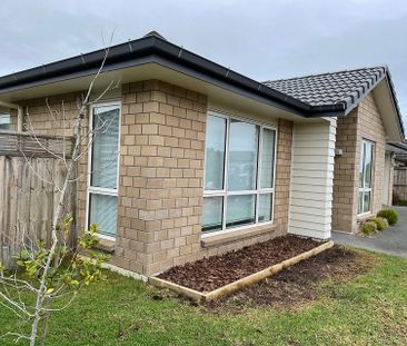 Morden Single Level Home - Photo 6