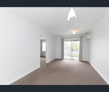 Low Maintenance Apartment - Photo 1