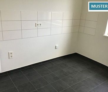 Mitten drin statt nur dabei: ansprechende 2,5-Zimmer-Wohnung - Photo 5